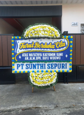 Papan Bunga Duka di Juhar