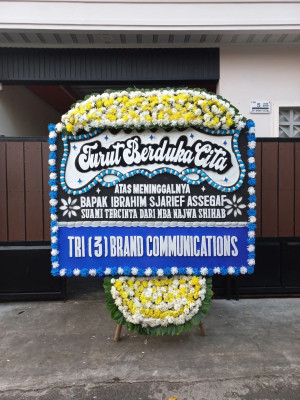 Papan Bunga Duka di Juhar